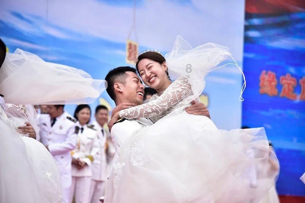 伟大2-1,女足大将海外爆发,2传4射狂造6球,中国女足忍不住发文